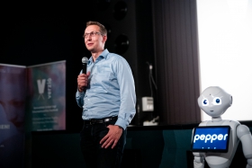 Surprise guest: Pepper the robot / Photo: Balázs Ivándi-Szabó